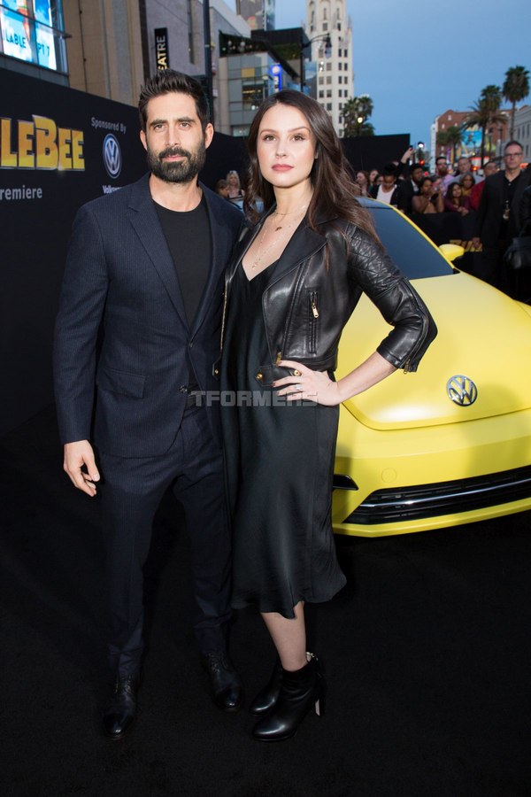 Transformers Bumblebee Global Premiere Images  (120 of 220)